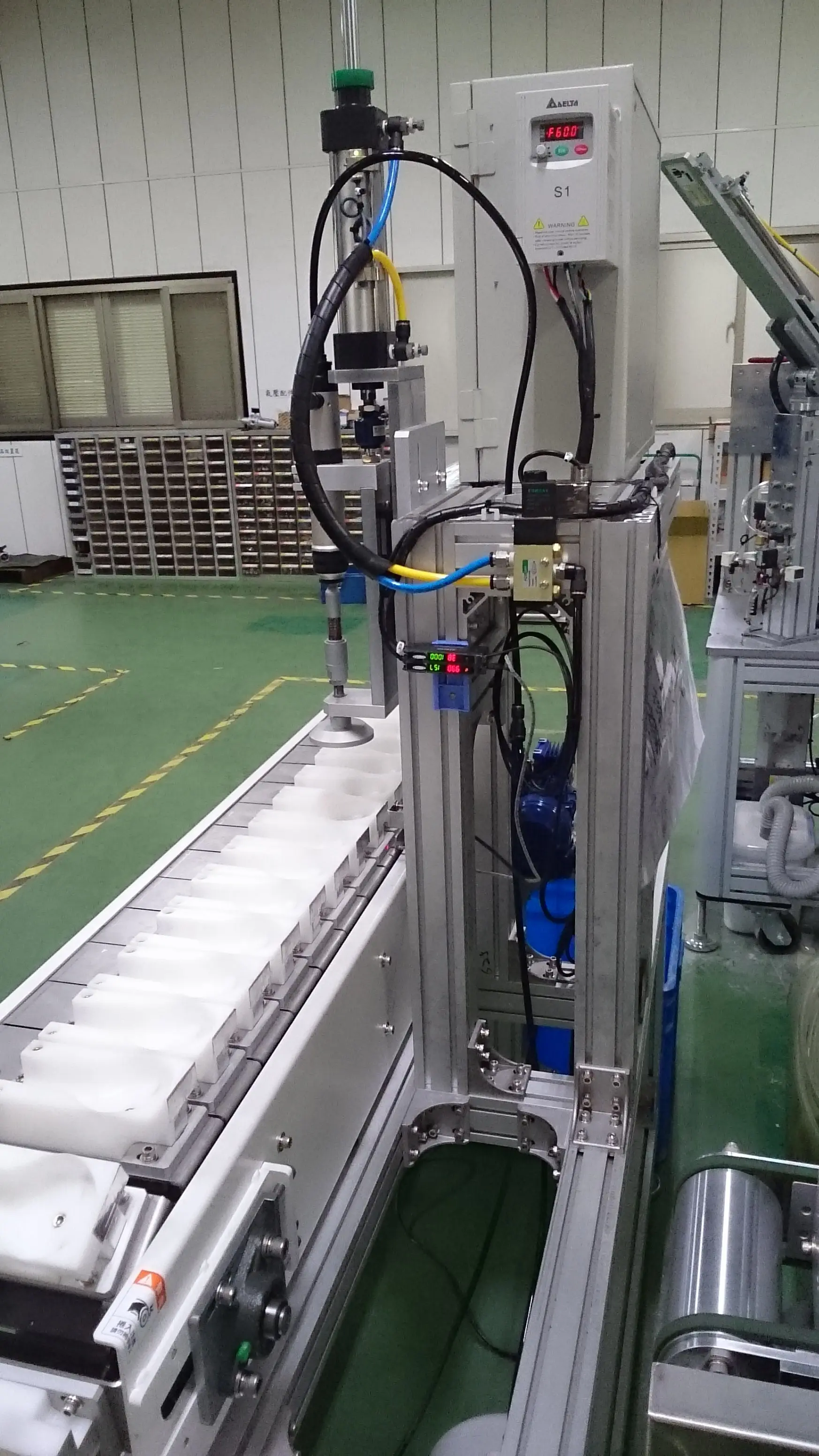 蓮蓬頭自動組裝機