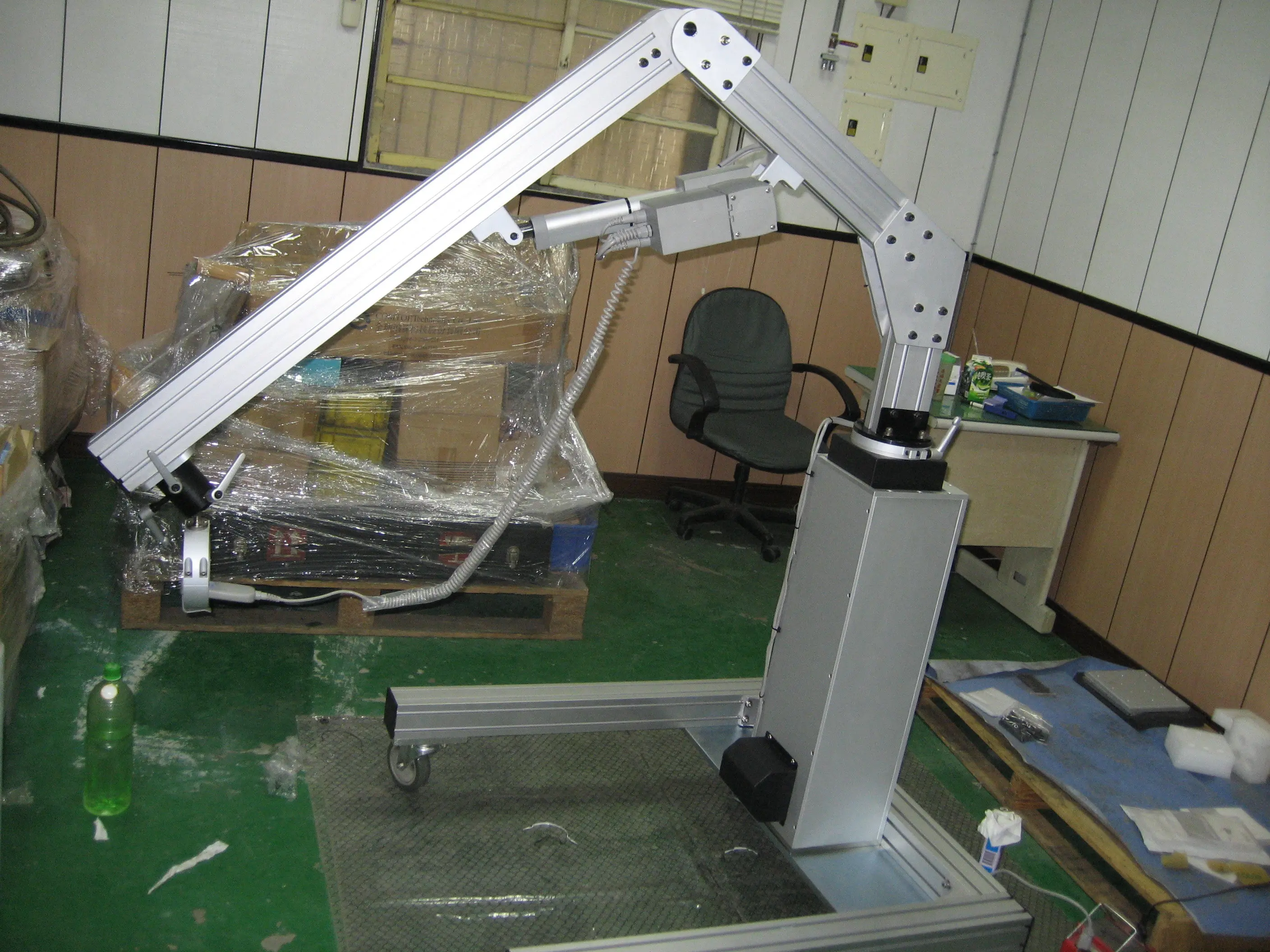 焊接手臂及兩軸平台